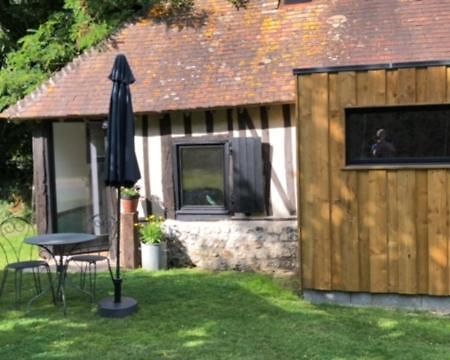 Villa La Petite Normande Triqueville Exterior foto